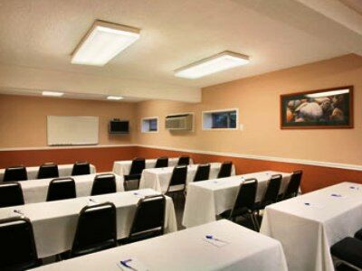 Inn Quality Airport Pdx 2*